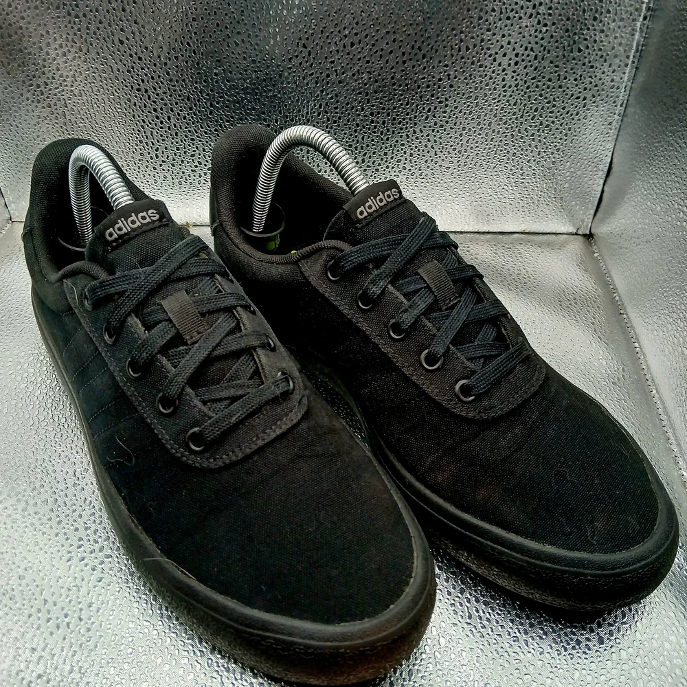 Adidas Black Canvas Sneakers for Everyday Comfort Men's Size 9